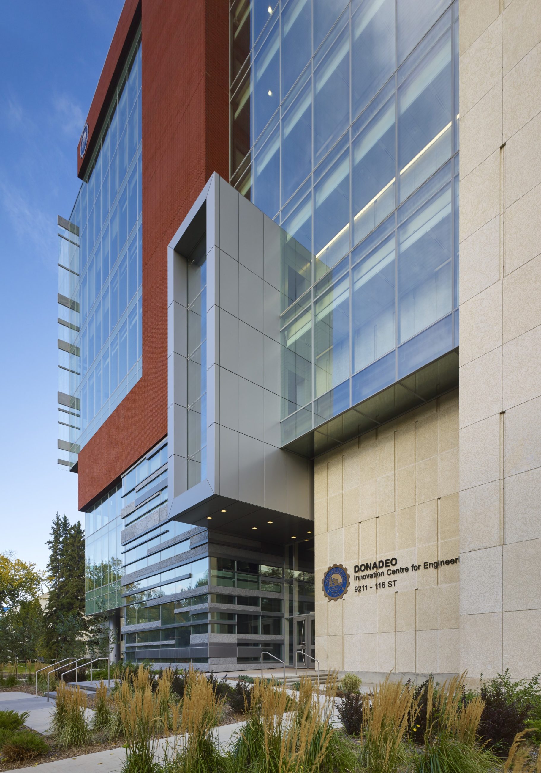 Steel Centre — Donadeo Innovation Centre